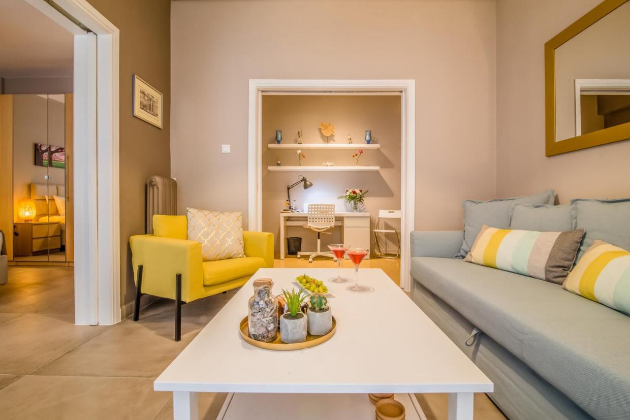 Glyfada'S Central Apartment Афины Экстерьер фото
